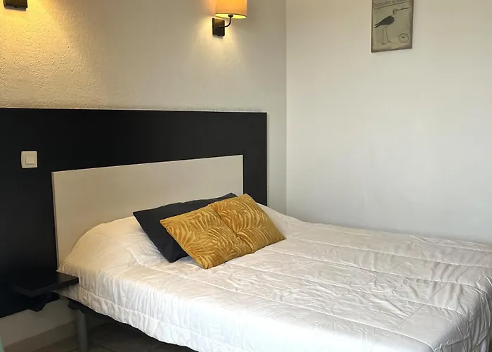 Florent - 2 Pers Piscine Flo 18 Saint-Florent (Corsica)